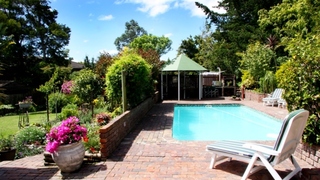 Wilson Street Lodge | Hunters Home Accommodation