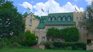 Chartwell Castle and Guest House | Chartwell Accommodation