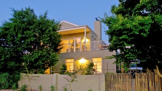 The Map Room | Franschhoek Self-catering