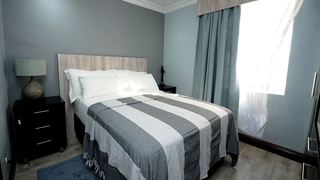 Elly Lodge | Cape Town City Centre Accommodation