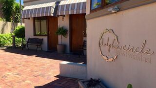 Dolphin Circle Bed and Breakfast | Plett Central Accommodation