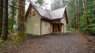 Mt. Baker Rim #50 | Glacier Accommodation
