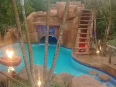 Makiti Village | Macaneta Accommodation