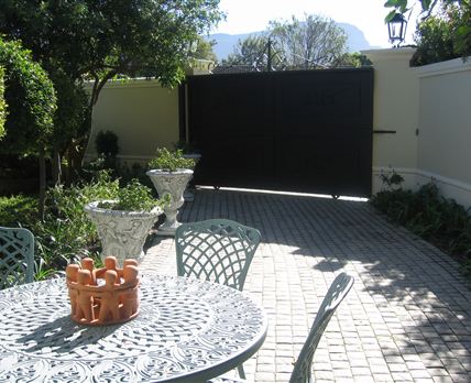 Navona - Constantia Guest Cottage