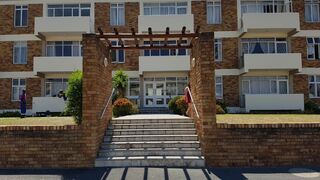 Maranel B101 | Van Ryneveld (Strand) Accommodation
