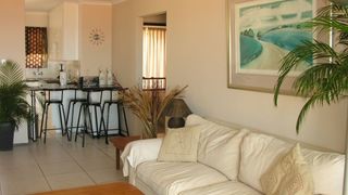 Outlook Cove | Uvongo Accommodation