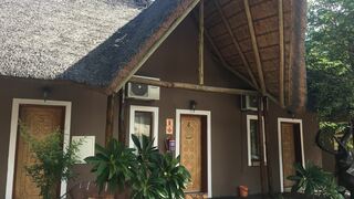 Laphroaig Chalets | Maun Accommodation