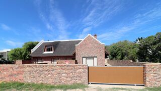 Wentzel House | Arniston Self-catering