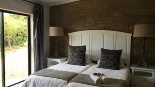 The Georgian | Accommodation King George Park