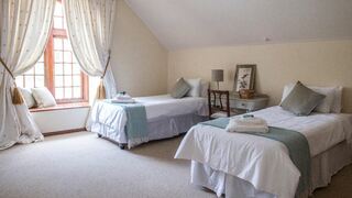 The Manor House at Knorhoek Estate | World Specials