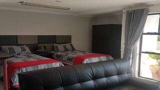 Muckleneuk Chalet | Accommodation Muckleneuk