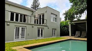 T House | Accommodation Rondebosch