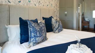 Bella Blue Guesthouse | Waverley Accommodation