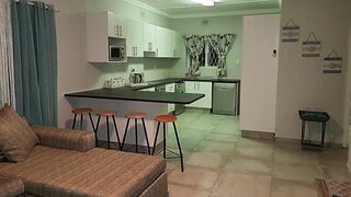 Sue Casa 4 | Manaba Beach Accommodation
