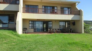 Wild Bay Cottage | Hole in the Wall Accommodation