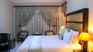 Staymorr Boutique Guest House | Accommodation Maun