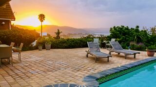 Catch The Breeze | Knysna Specials