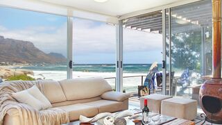 Glen Beach Vista - 1 Bed Beach Bungalow | Camps Bay Accommodation