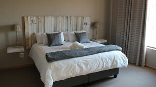 Ilanga Game & Fishing Lodge | Dullstroom Accommodation