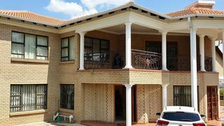 KwaMosele Bed and Breakfast | Accommodation Mogwase Unit 4