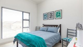 The Poplar Blue Bliss | Accommodation Kengies