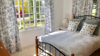The Dragonfly Country Cottage Stanford | Stanford Accommodation