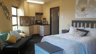 Studio@104 | Accommodation Linkside (Mossel Bay)