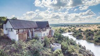 Mabalingwe Zazus Perch | Mabalingwe Nature Reserve Self-catering