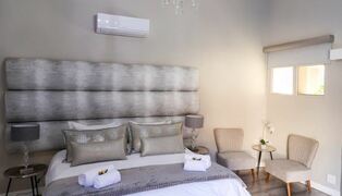 Stonehill Villa | Accommodation Langenhoven Park