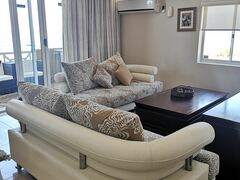 19 The Waterfront | Accommodation Selection Beach