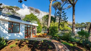 Kuusiku | Vredehoek Specials