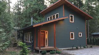 Snowline Cabin #74 | Glacier Accommodation