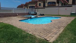 The Cove @ Glyndale Sands | Uvongo Beach Accommodation