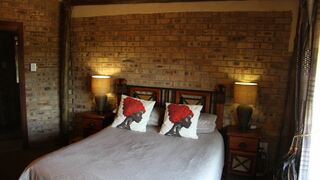 Inyala Game Lodge | Accommodation Ventersdorp