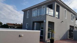 The Daffodil | Port Owen Accommodation