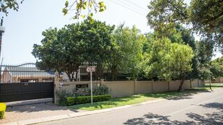 MacGregors Guesthouse | Menlyn Hotels