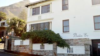 Bella Ev Guest House | Accommodation Muizenberg