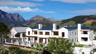 Sorbonne Luxury Apartments | Franschhoek Accommodation