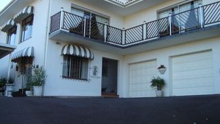 Linger Longer Self Catering Apartments | Warner Beach Specials