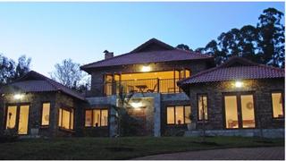 15 On Pinehurst | White River Country Estates Accommodation