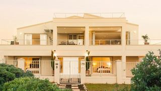 Crimson Views | Sandbaai Accommodation
