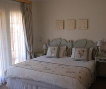 Sandstone Chameleon Guest House | Fouriesburg Accommodation