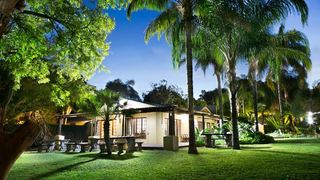 River Bank Lodge | Accommodation Upington