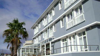 Calders Hotel | Fish Hoek Hotels