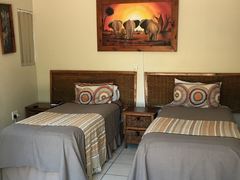 Mkhulu Guest House | Self-catering Arboretum (Richards Bay)