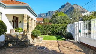 At Villa Garda B&B | Cape Town Specials