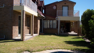 Ntabozuko Guest House | Accommodation Milnerton Ridge