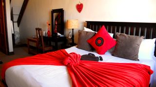 Drakensberg Mountain Retreat - Vergezient Lodge | Africa Specials