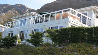 Rocklands House | Simons Town Accommodation