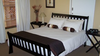 Big 5 Guesthouse | Kempton Park Accommodation